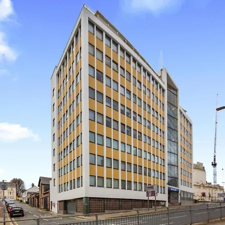 Standard En-Suite Apartment 3 Plymouth Exterior photo