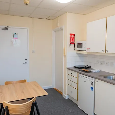 Standard En-Suite Apartment 3 Plymouth Exterior photo